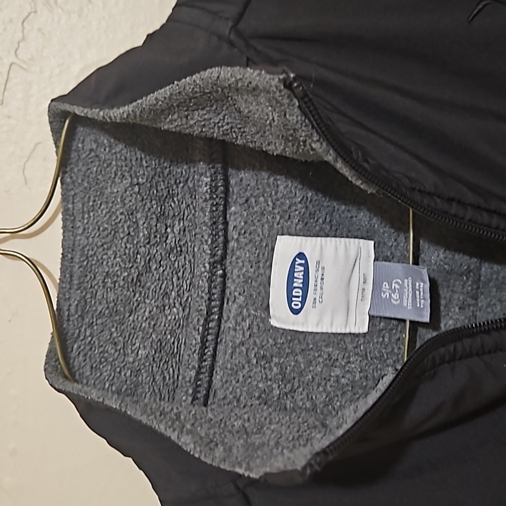 Boys Old Navy Fleece Jacket W/pockets